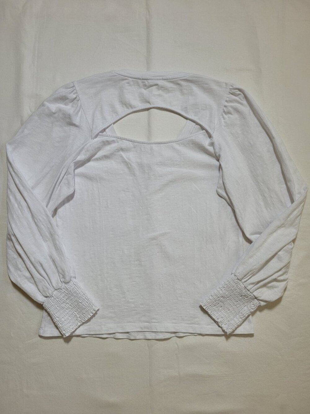 Sundry White Open Back Puff Sleeve Smocked Cuff Blouse Top Coquette Small - Picture 10 of 11